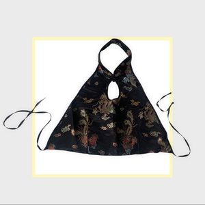 Floral and dragon haltar